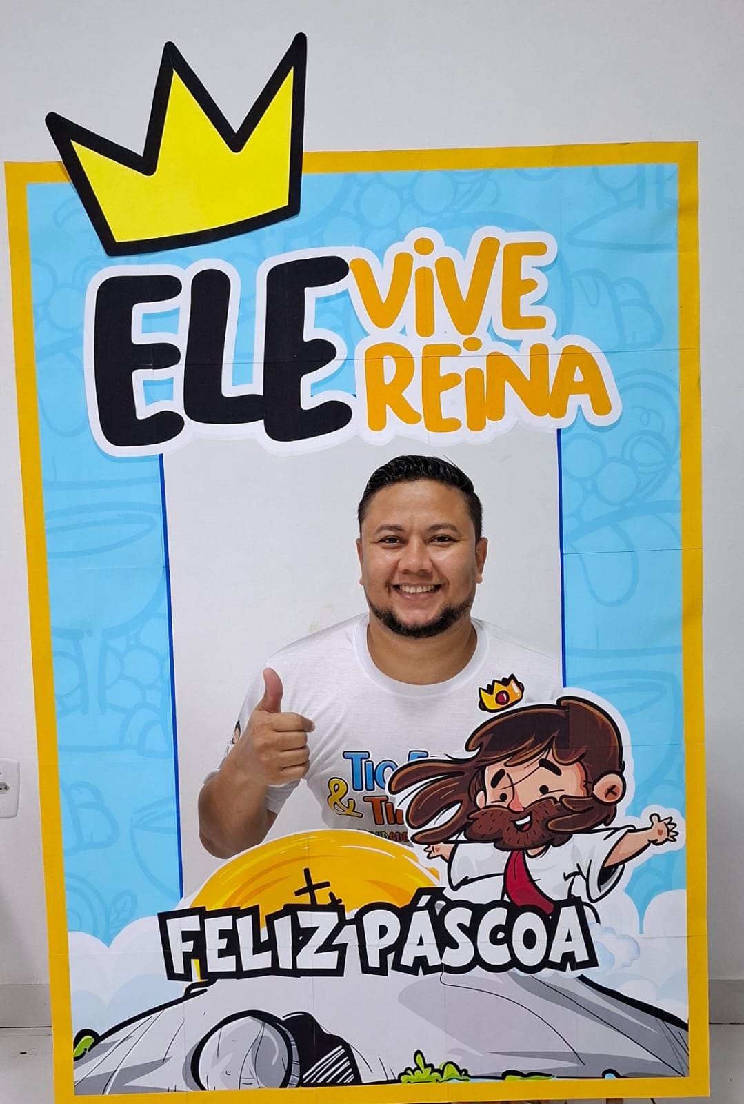 MOLDURA GIGANTE - PÁSCOA - ELE VIVE /REINA