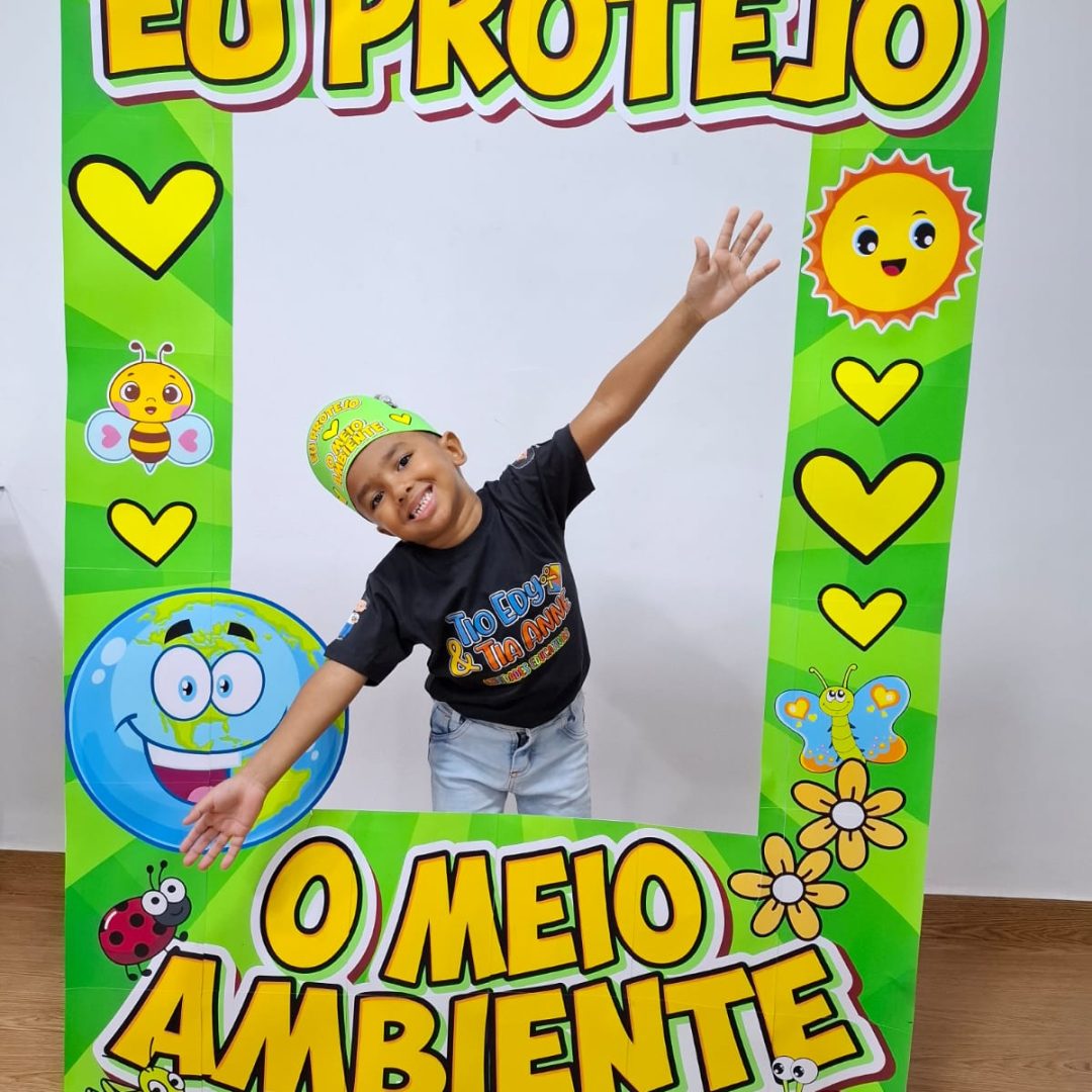 MOLDURA GIGANTE "EU PROTEJO O MEIO AMBIENTE"