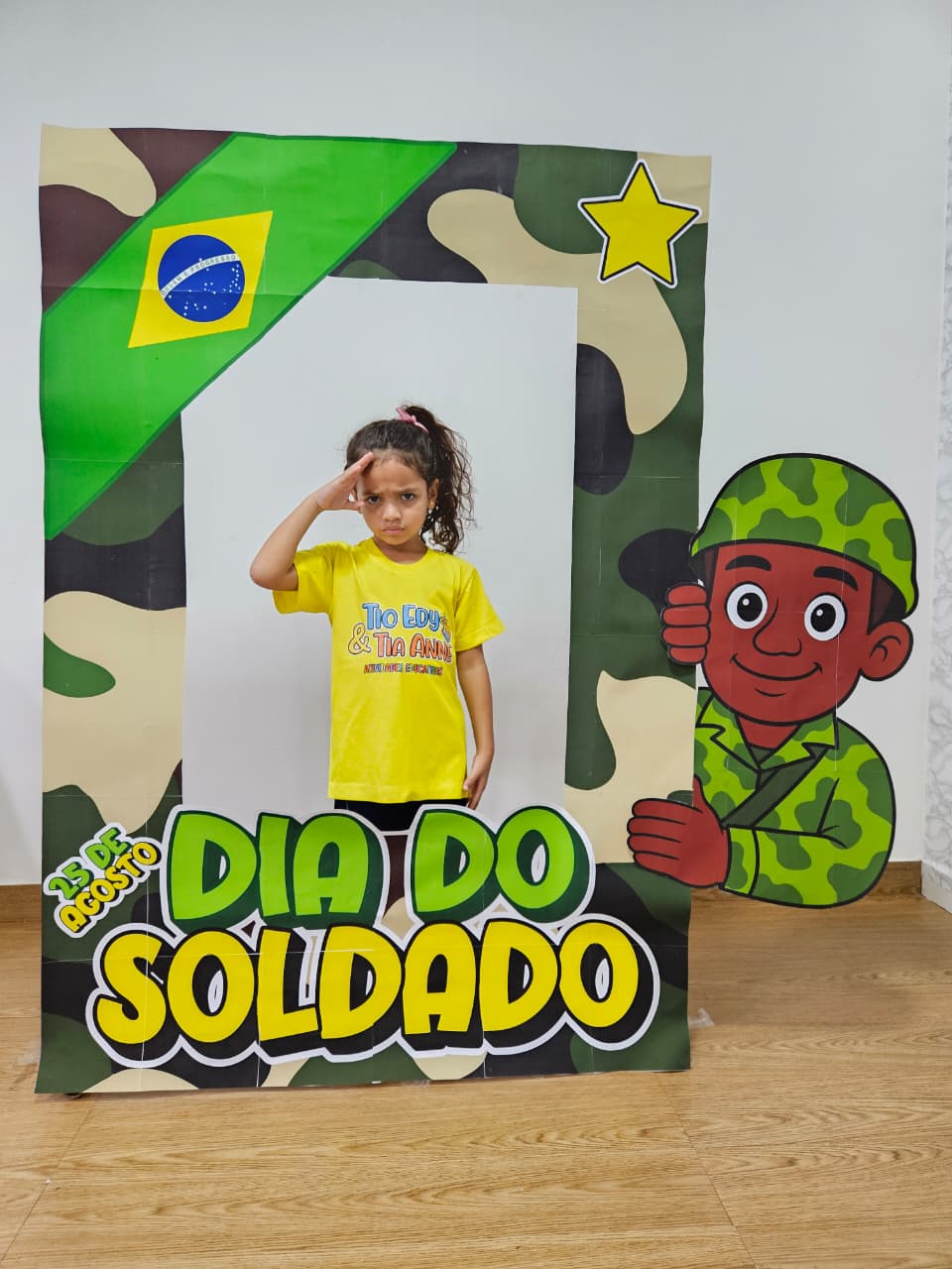 MOLDURA GIGANTE DIA DO SOLDADO 💚 - Imagem 7