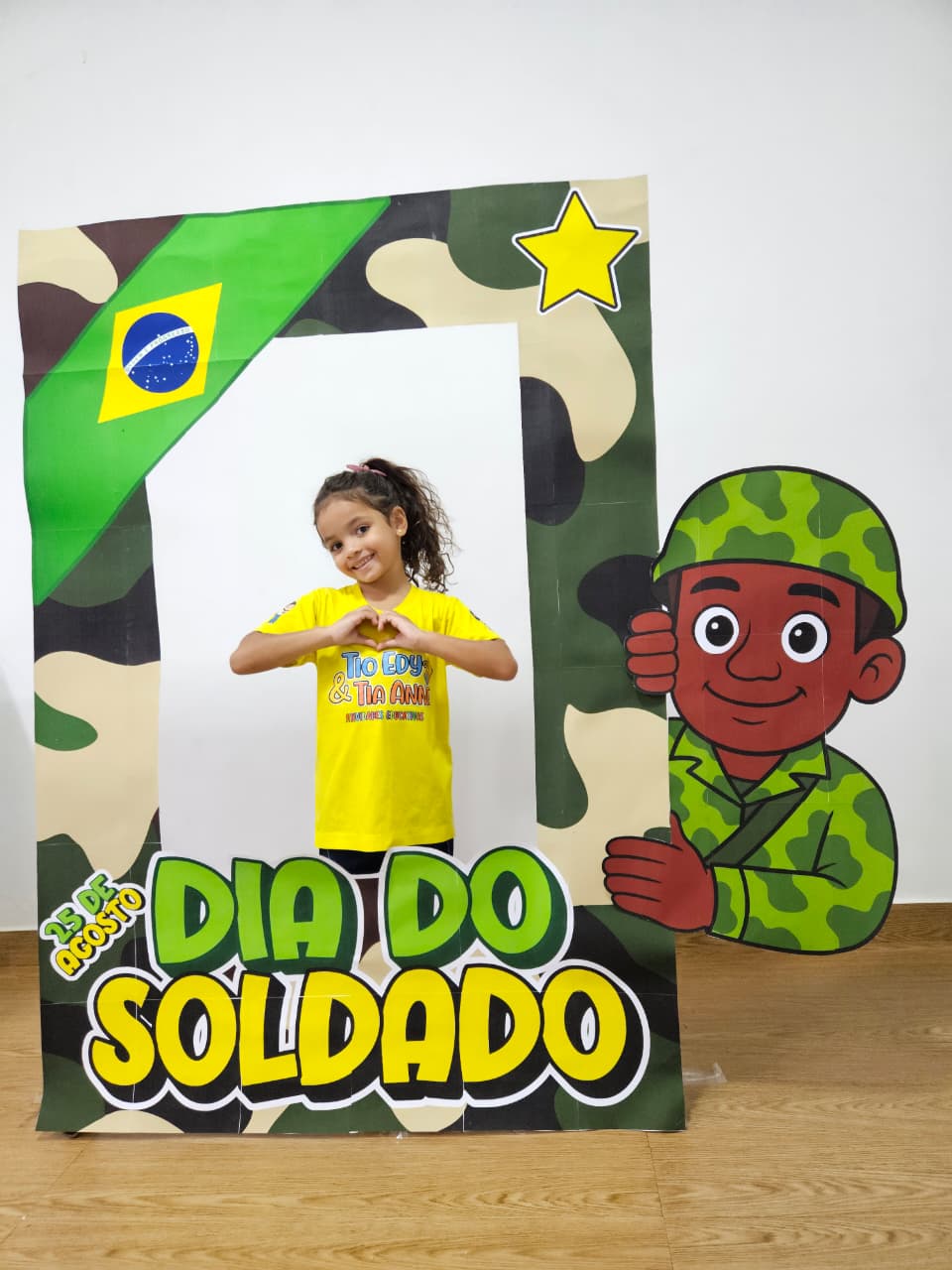 MOLDURA GIGANTE DIA DO SOLDADO 💚 - Imagem 2