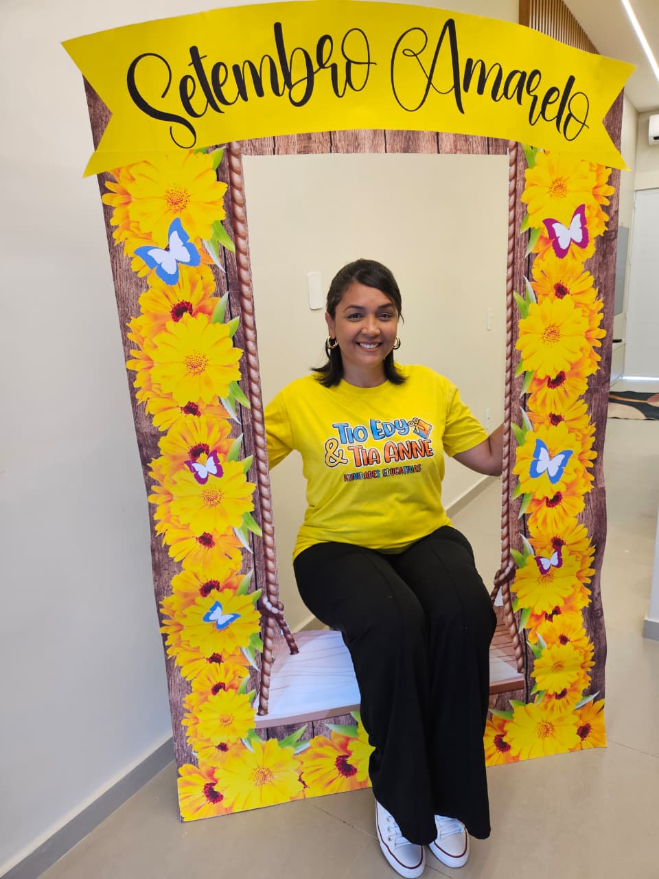 MOLDURA GIGANTE SETEMBRO AMARELO + PLAQUINHA