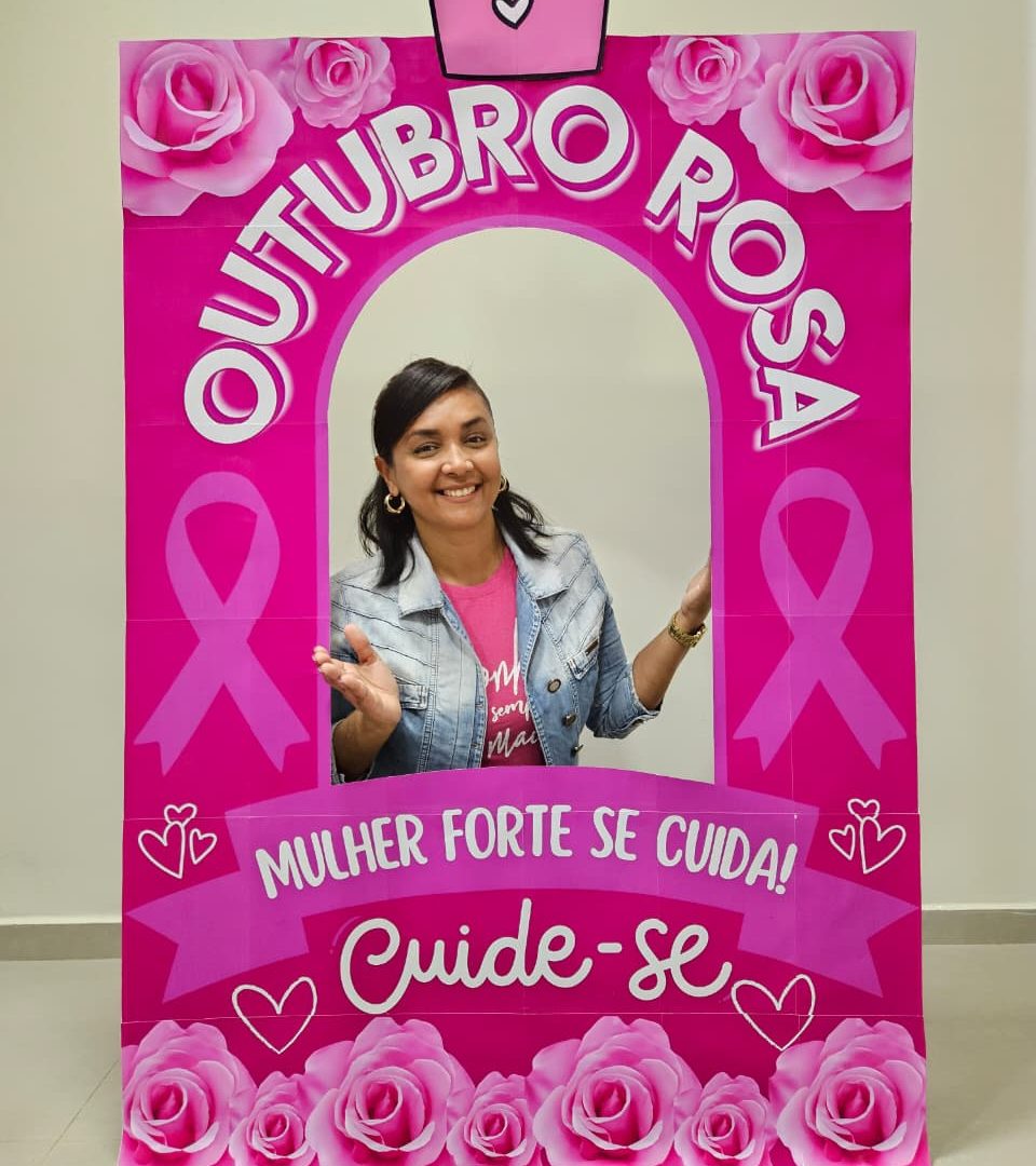 MOLDURA GIGANTE OUTUBRO ROSA - CUIDE-SE