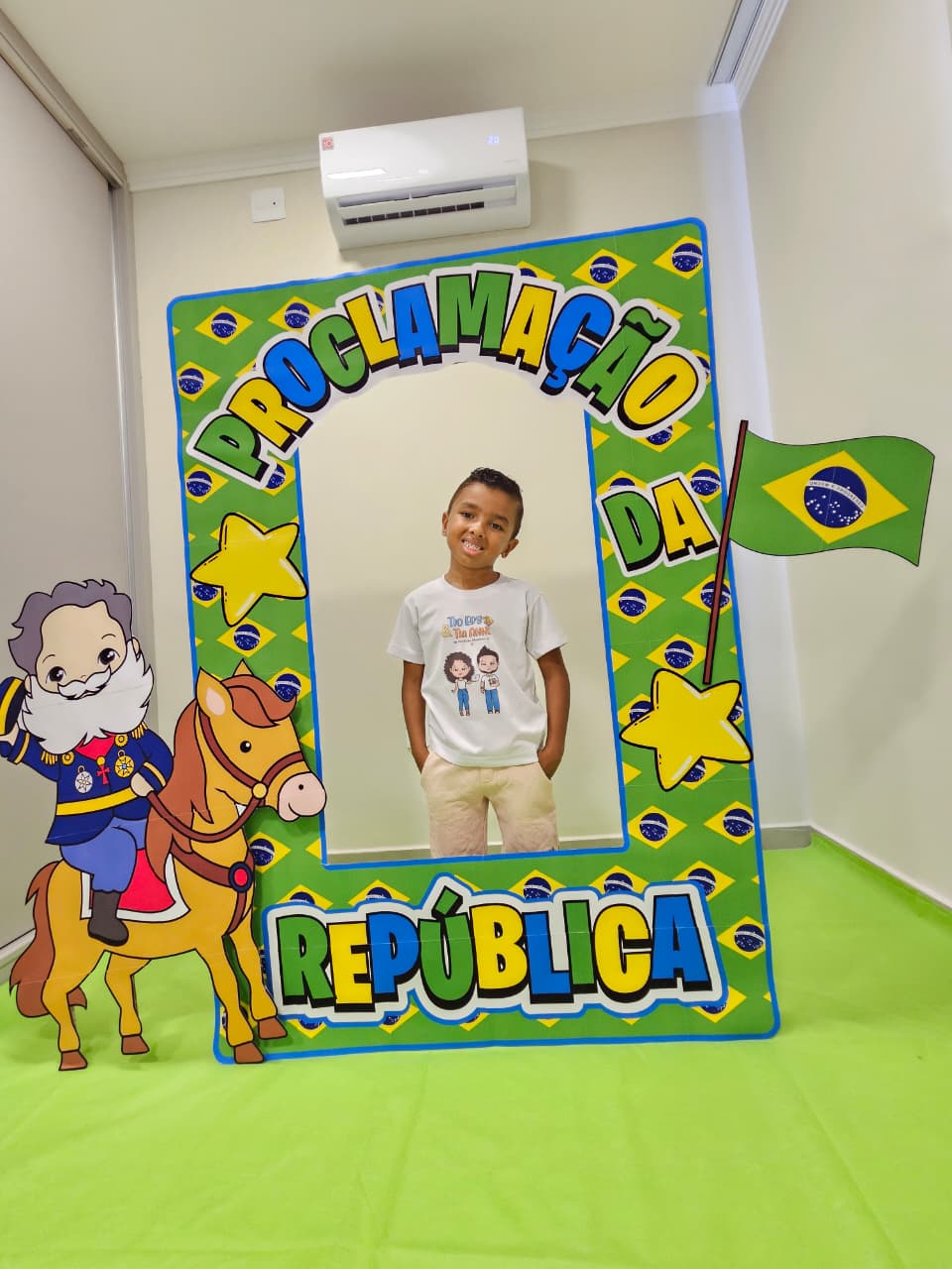 MOLDURA GIGANTE - PROCLAMAÇÃO DA REPÚBLICA - Imagem 4