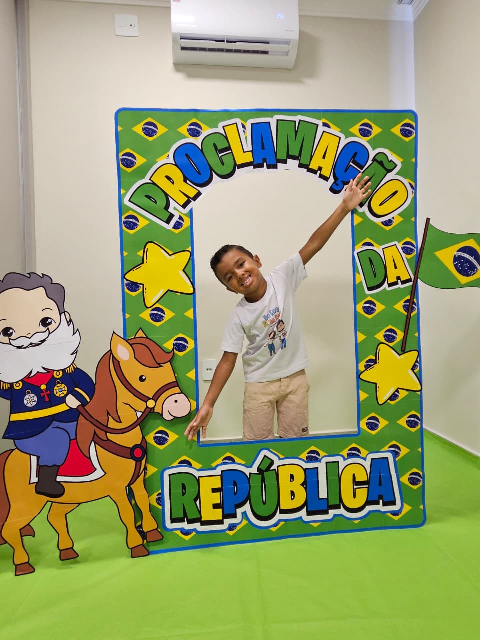 MOLDURA GIGANTE - PROCLAMAÇÃO DA REPÚBLICA - Imagem 3