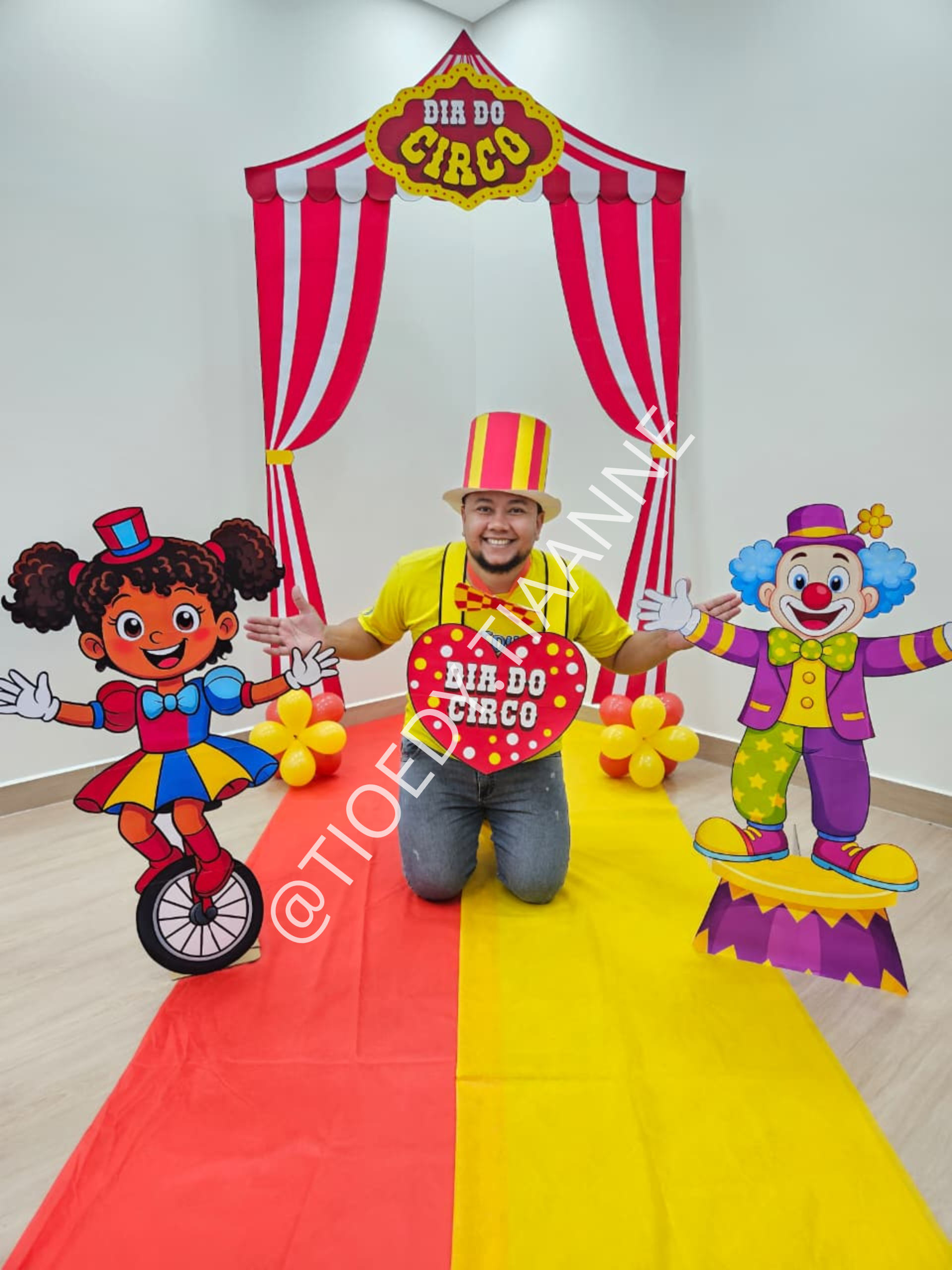 PORTAL DIA DO CIRCO - CARTOLA /AVENTAL /GRAVATA - Imagem 6