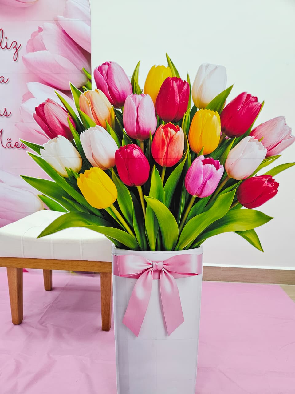 PAINEL E VASO DE TULIPAS - DIA DAS MÃES - Imagem 6