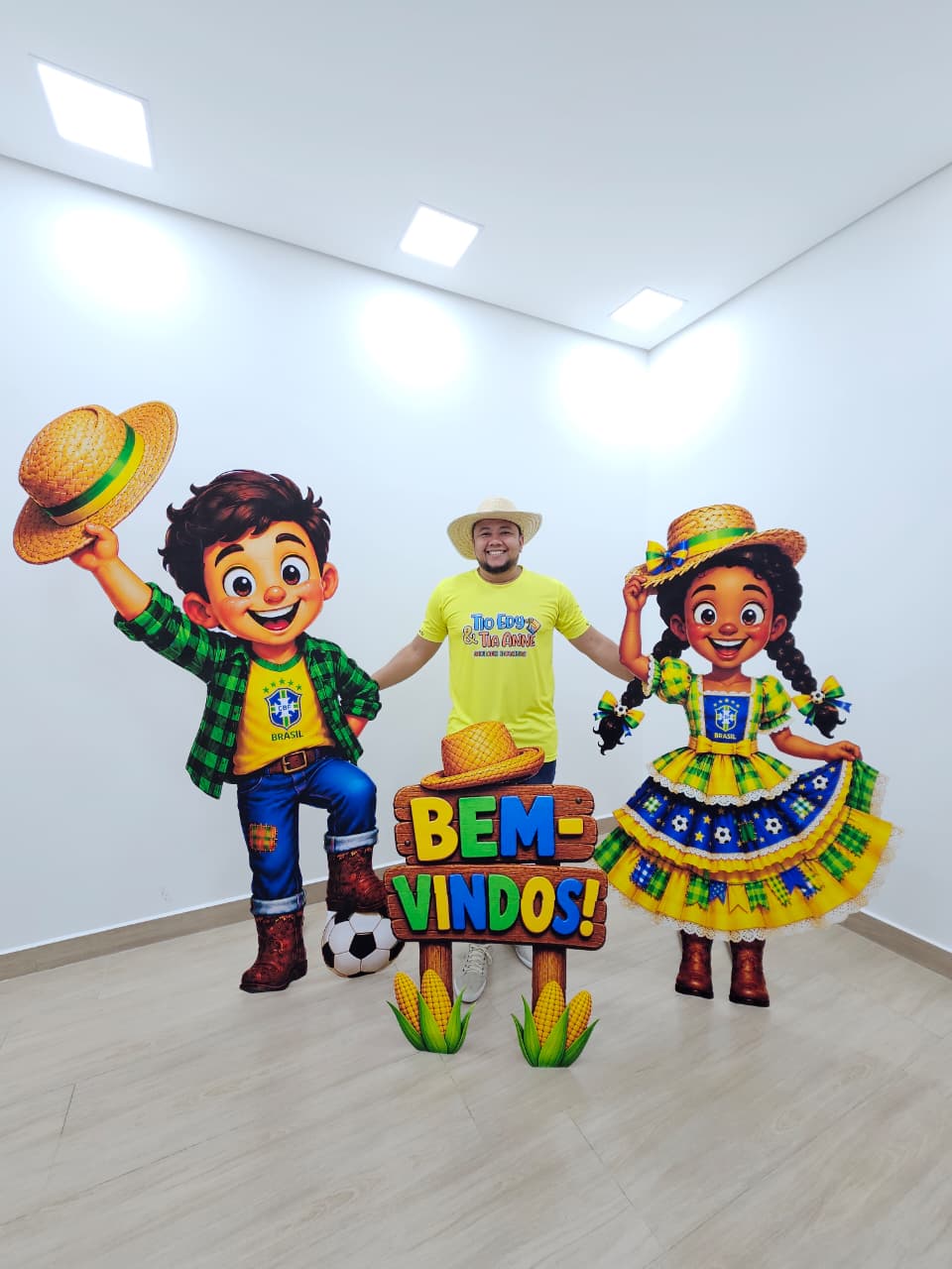 TOTENS GIGANTE - MENINO/MENINA/PLACA - JUNINA - COPA - Imagem 6