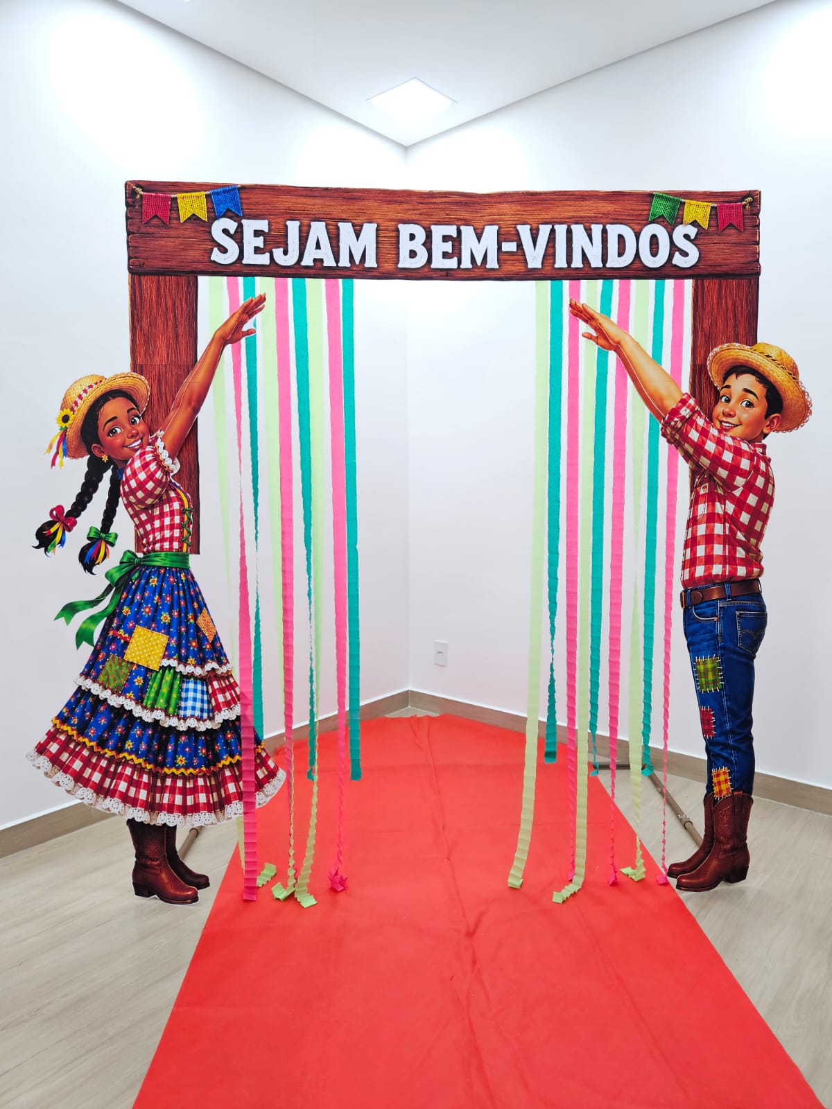 PORTAL MENINO E MENINA – FESTA JUNINA - Imagem 8