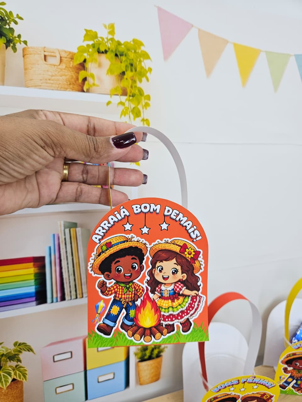 FÉRIAS E FESTA JUNINA - COROA E LEMBRANCINHA - Imagem 5