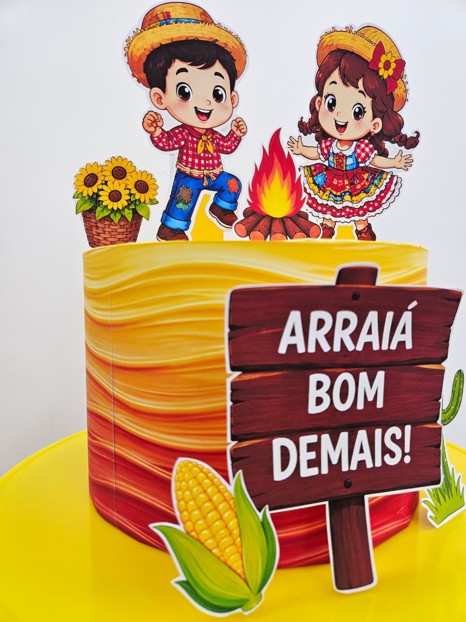 BOLO FAKE + TOPPER - ARRAIÁ BOM DEMAIS! - Imagem 7