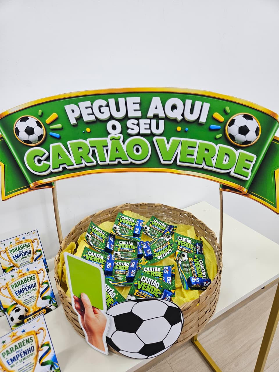 FINAL DO 1º TEMPO - EQUIPE- CARTAZ, LEMBRANCINHA E CESTA - Imagem 9