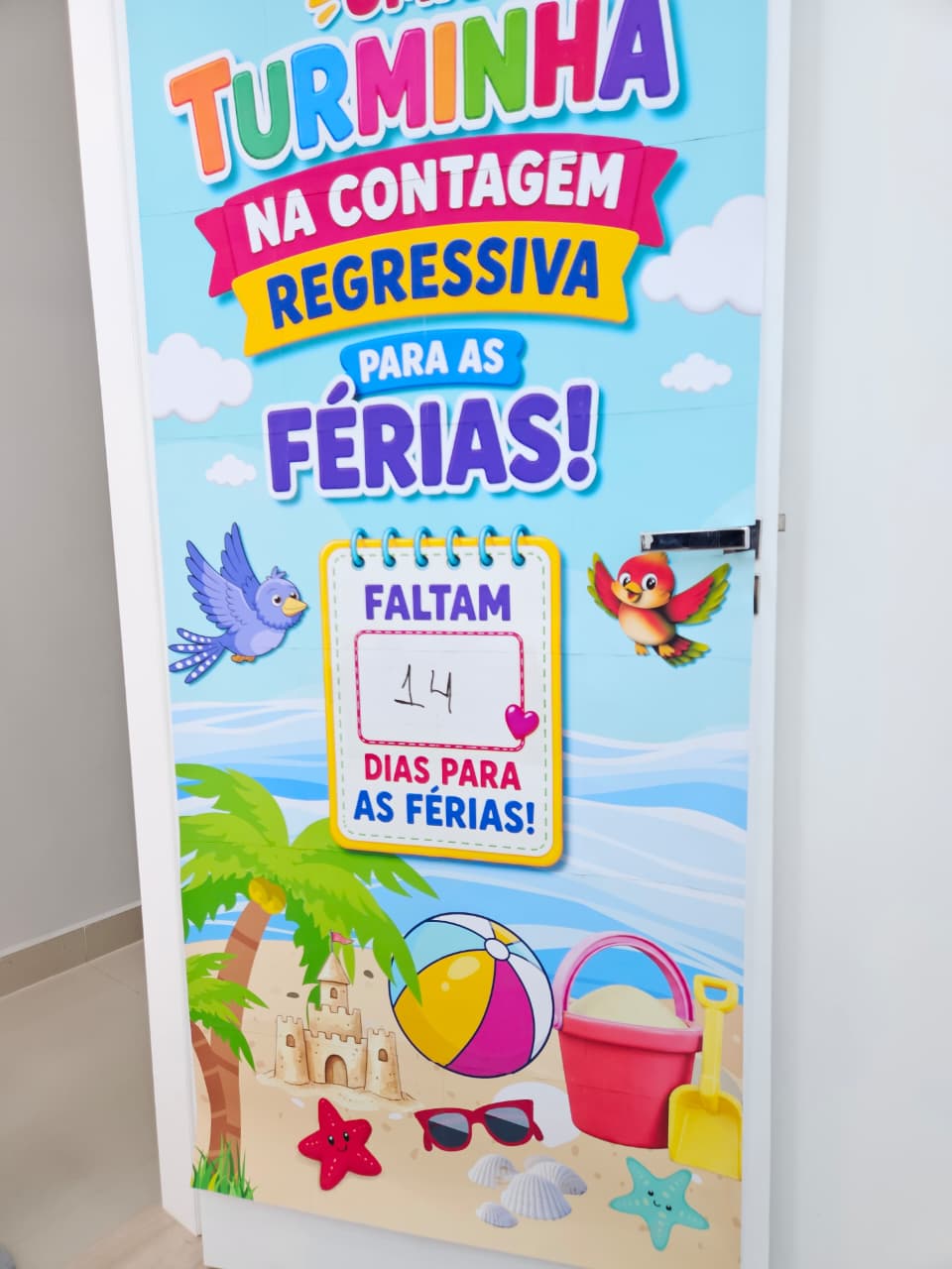 CARTAZ DE PORTA - TURMINHA NA CONTAGEM REGRESSIVA PARA AS FÉRIAS - Imagem 7