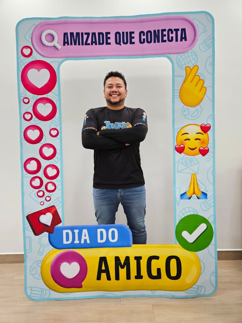 MOLDURA GIGANTE DIA DO AMIGO - AMIZADE QUE CONECTA - Imagem 5