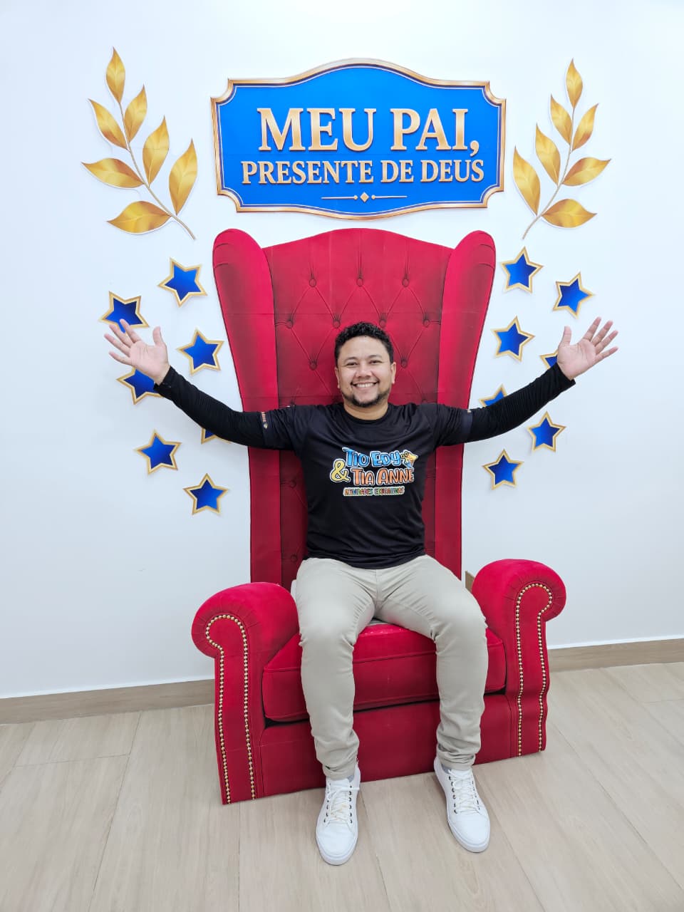 DIA DOS PAIS - POLTRONA DO PAPAI - VERMELHA - PRESENTE DEUS - Imagem 6