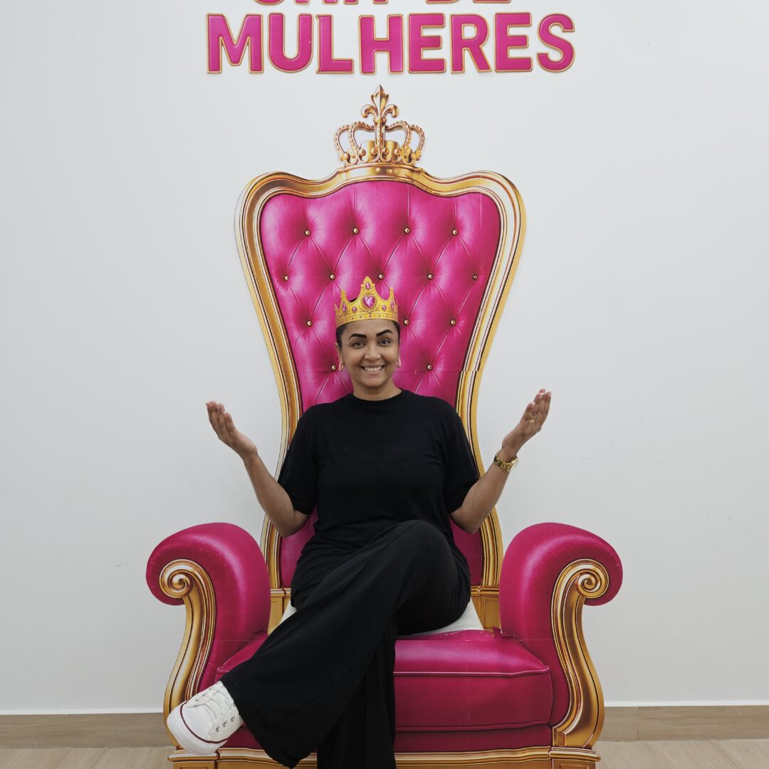 TRONO ROSA + LETRAS