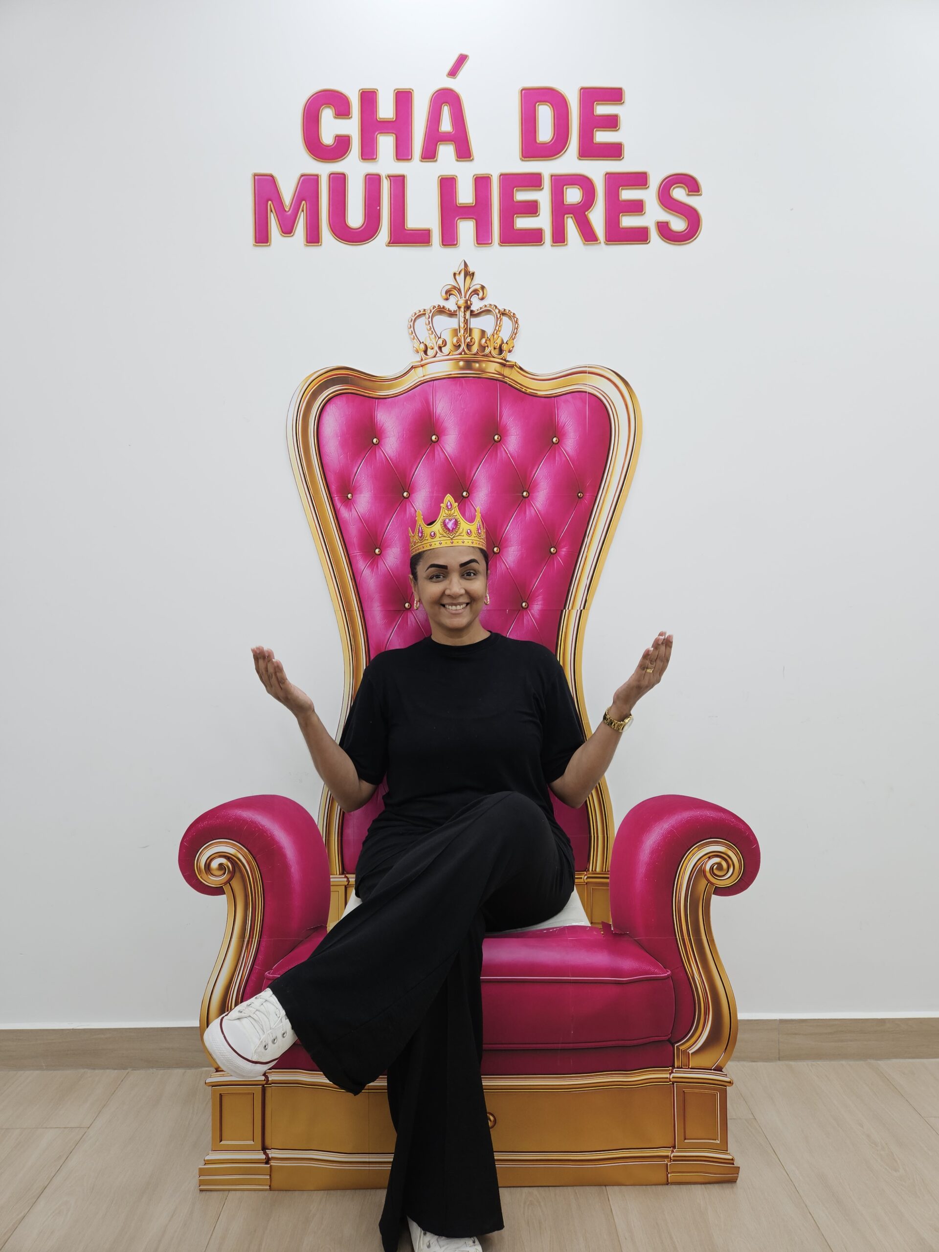 TRONO ROSA + LETRAS