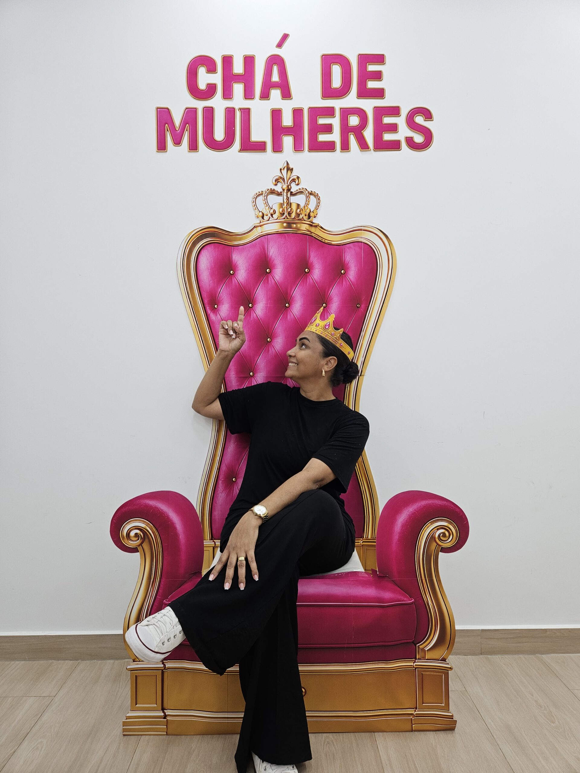 TRONO ROSA + LETRAS - Imagem 9