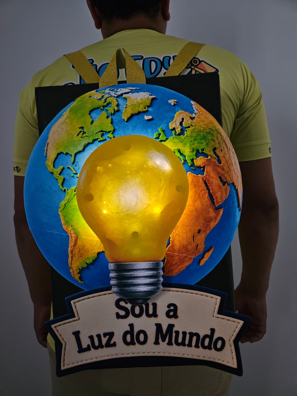 MOCHILA MALUCA SOU A LUZ DO MUNDO - Imagem 4