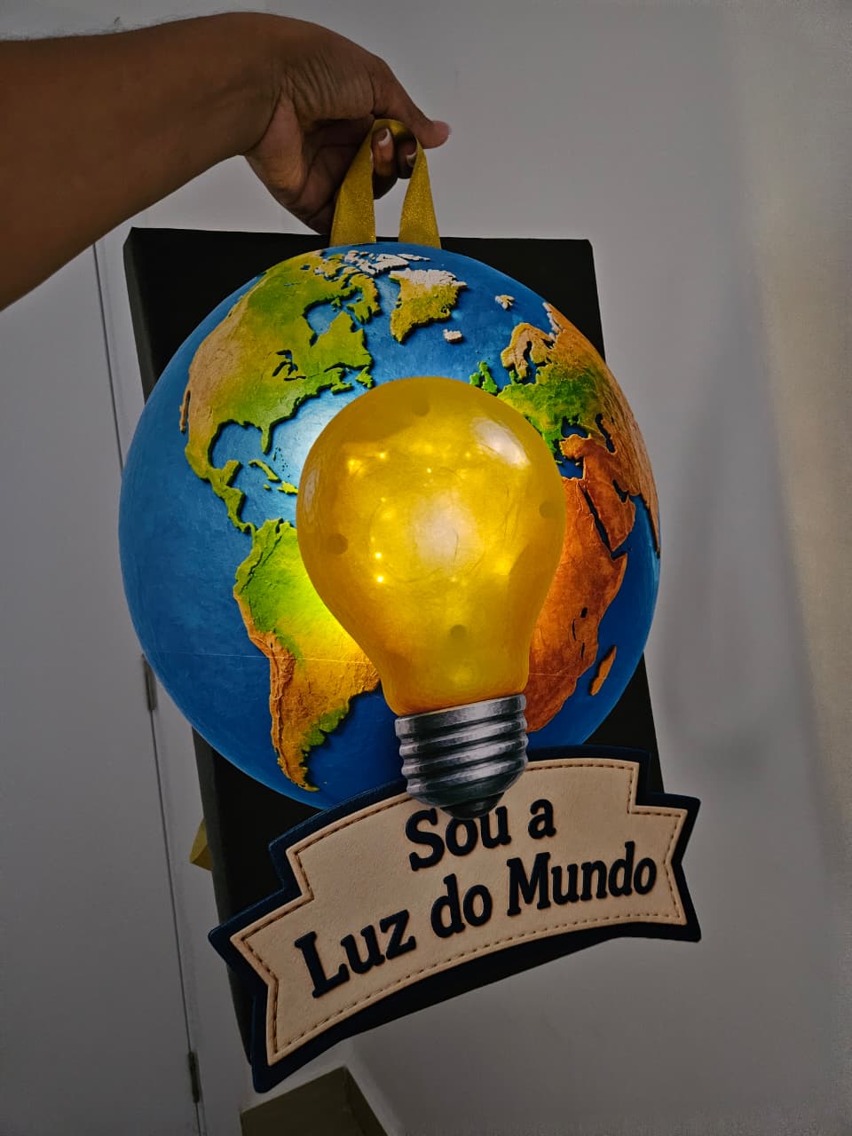 MOCHILA MALUCA SOU A LUZ DO MUNDO - Imagem 2