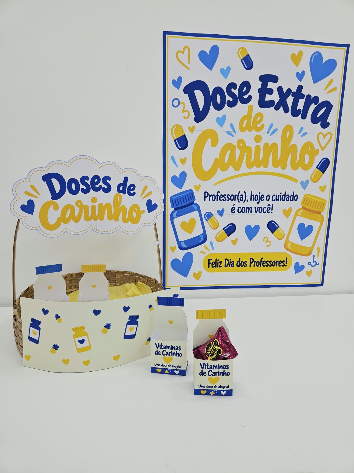 CARTAZ/CESTA E LEMBRANCINHA - DOSE EXTRA DE CARINHO - DIA DOS PROFESSORES - Imagem 6